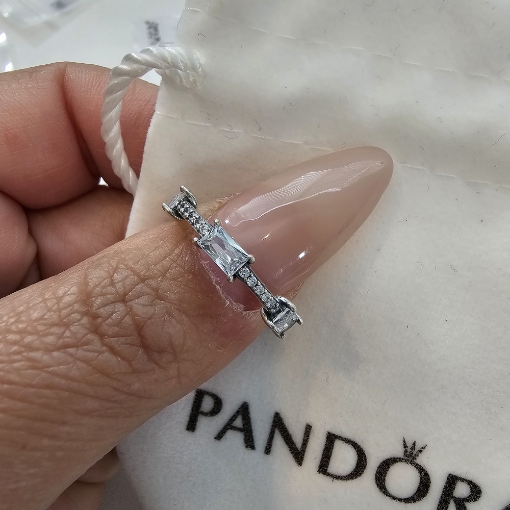 Ring - Picture 3 of 4